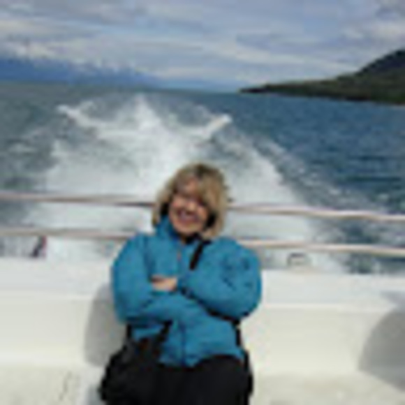 Meet your Posher, Sue - Picture 1 of 1